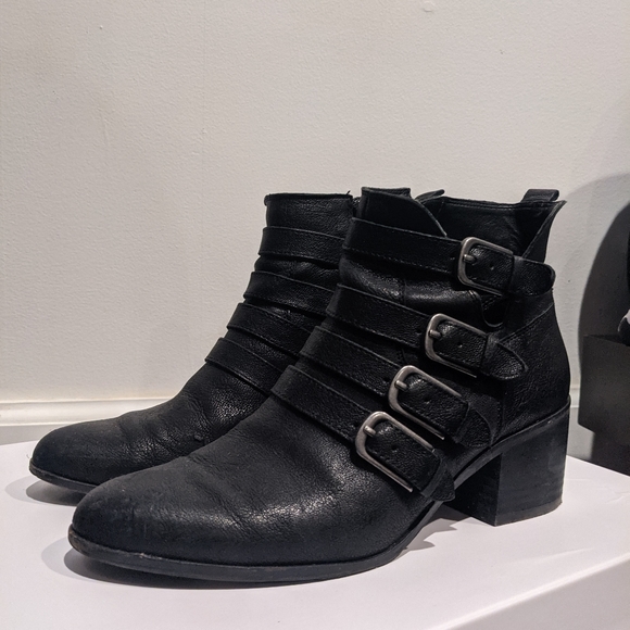 Lucky Brand Booties size 7.5 - Picture 3 of 8